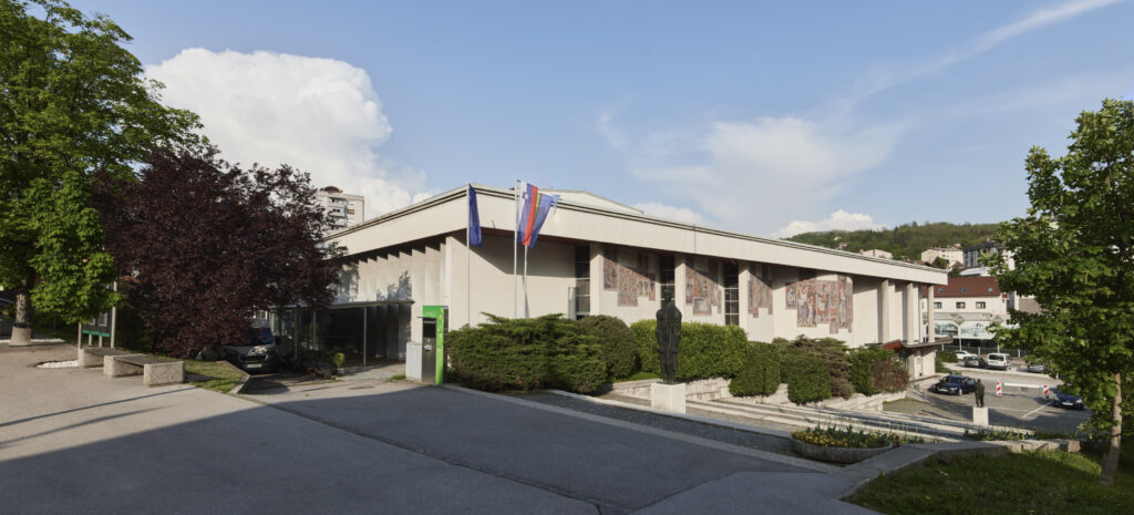 Povezava: Načrtujte svoj obisk